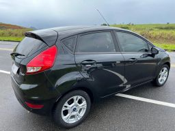 https://img.olx.com.br/thumbs256x256/80/806426461158312.jpg