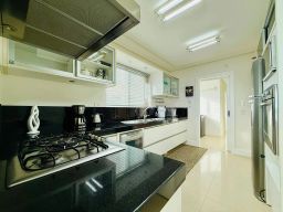 https://img.olx.com.br/thumbs256x256/80/806526872187339.jpg
