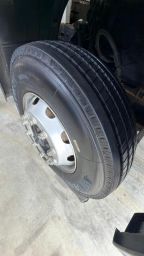 https://img.olx.com.br/thumbs256x256/80/806635192457152.jpg