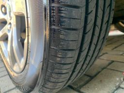 https://img.olx.com.br/thumbs256x256/80/807564765030802.jpg
