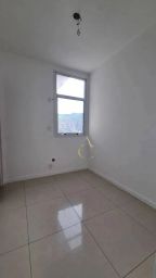 https://img.olx.com.br/thumbs256x256/80/807566765178021.jpg