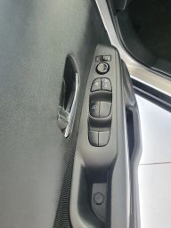 https://img.olx.com.br/thumbs256x256/80/807623324238315.jpg