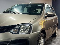 https://img.olx.com.br/thumbs256x256/80/808605191012313.jpg