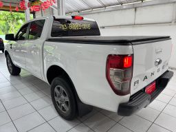 https://img.olx.com.br/thumbs256x256/80/809655142407204.jpg