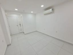 https://img.olx.com.br/thumbs256x256/81/810478135393957.jpg