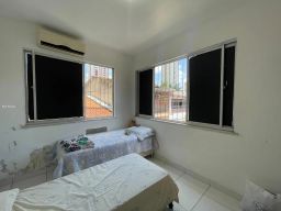 https://img.olx.com.br/thumbs256x256/81/810490350372646.jpg