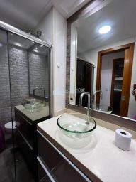 https://img.olx.com.br/thumbs256x256/81/810611317614434.jpg