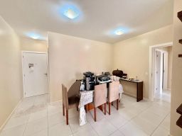 https://img.olx.com.br/thumbs256x256/81/811544522300198.jpg