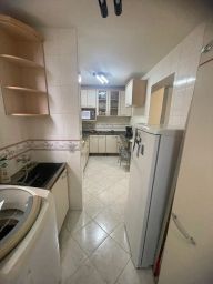 https://img.olx.com.br/thumbs256x256/81/811581407867763.jpg