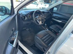 https://img.olx.com.br/thumbs256x256/81/811681449193053.jpg