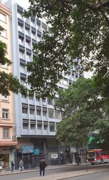 Título do anúncio: Apartamento para aluguel três dormitórios no Centro Histórico em Porto Alegre RS