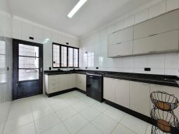 https://img.olx.com.br/thumbs256x256/81/812522760195980.jpg