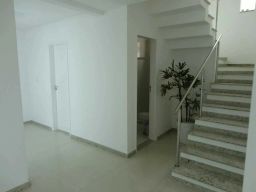 https://img.olx.com.br/thumbs256x256/81/812558400017990.jpg