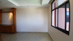 https://img.olx.com.br/thumbs256x256/81/812697301659374.jpg