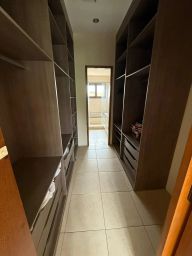 https://img.olx.com.br/thumbs256x256/81/813531289448345.jpg