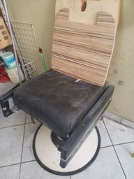 Título do anúncio: Cadeira de barbeiro ferrante para restauração 