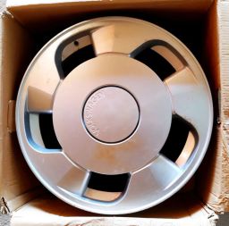 https://img.olx.com.br/thumbs256x256/81/815562641496762.jpg
