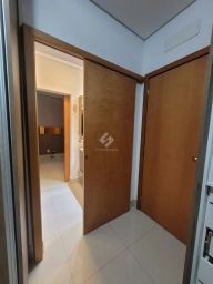 https://img.olx.com.br/thumbs256x256/81/815574760300030.jpg