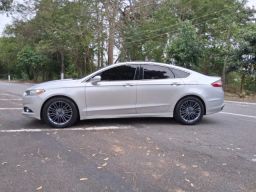 https://img.olx.com.br/thumbs256x256/81/815577336622832.jpg