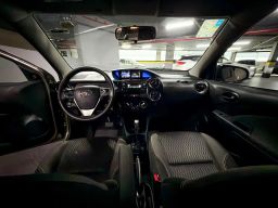 https://img.olx.com.br/thumbs256x256/81/815640678190937.jpg