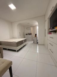 https://img.olx.com.br/thumbs256x256/81/816605930882036.jpg