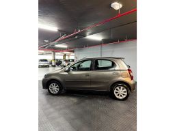 https://img.olx.com.br/thumbs256x256/81/816667677005696.jpg