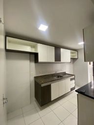 https://img.olx.com.br/thumbs256x256/81/817506495657172.jpg