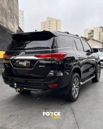 https://img.olx.com.br/thumbs256x256/81/817690054421761.jpg