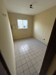 https://img.olx.com.br/thumbs256x256/81/818501049814603.jpg