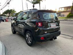 https://img.olx.com.br/thumbs256x256/81/818529503898152.jpg