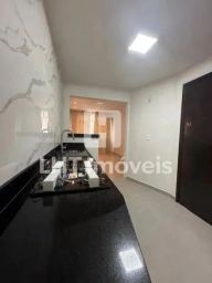 https://img.olx.com.br/thumbs256x256/81/818579763856843.jpg