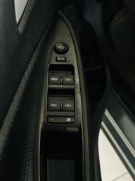 https://img.olx.com.br/thumbs256x256/81/818610664953346.jpg