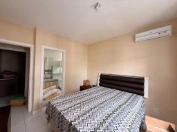 https://img.olx.com.br/thumbs256x256/81/819538167042021.jpg