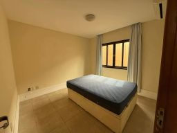 https://img.olx.com.br/thumbs256x256/81/819578522711936.jpg