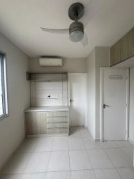 https://img.olx.com.br/thumbs256x256/82/820511750155786.jpg