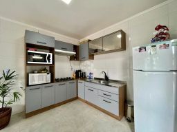 https://img.olx.com.br/thumbs256x256/82/820535642047767.jpg