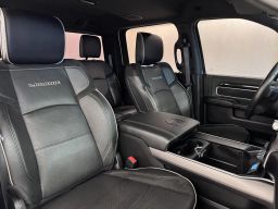 https://img.olx.com.br/thumbs256x256/82/820546631037881.jpg