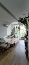https://img.olx.com.br/thumbs256x256/82/820549528014479.jpg