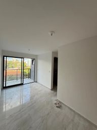 https://img.olx.com.br/thumbs256x256/82/820584767183284.jpg