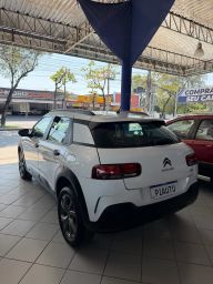 https://img.olx.com.br/thumbs256x256/82/820600439633504.jpg