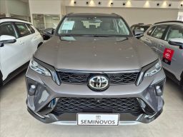 https://img.olx.com.br/thumbs256x256/82/820640551681068.jpg