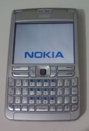 Título do anúncio: Celular Nokia E-62-1 E-series Prata Claro