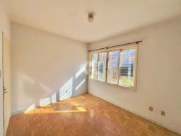 https://img.olx.com.br/thumbs256x256/82/821541035256710.jpg
