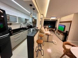 https://img.olx.com.br/thumbs256x256/82/822595881196007.jpg