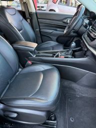 https://img.olx.com.br/thumbs256x256/82/822606809401359.jpg