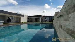 Título do anúncio: Casa para venda, com 3 quartos, área gourmet e piscina, 275 m², no Colina Verde - Jabotica