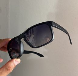 Título do anúncio: Óculos de Sol Masculino Polarizado  R$100,00