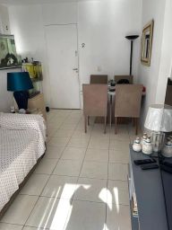 https://img.olx.com.br/thumbs256x256/82/823567648469563.jpg