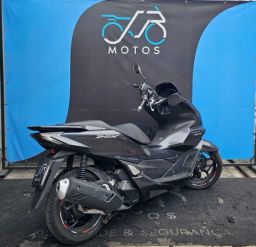 https://img.olx.com.br/thumbs256x256/82/823655674492005.jpg