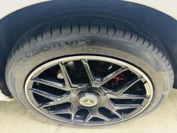 https://img.olx.com.br/thumbs256x256/82/823696029528220.jpg